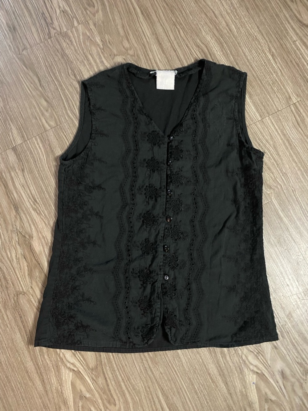 Vintage Black Embroidered Button Front Tank Top Boho Cottagecore Size M